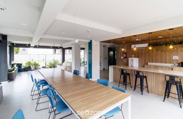 Modern Studio Just Minutes From the Beach Sid0209
