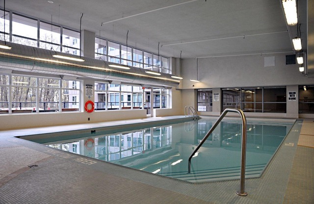 Modern Stylish Condo in the Heart of Scarborough