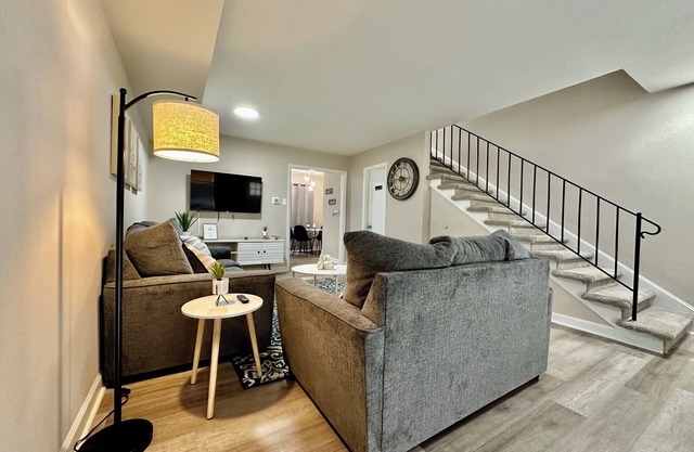 Modern Townhome w/ Balcony Walk to FUSE Stadium