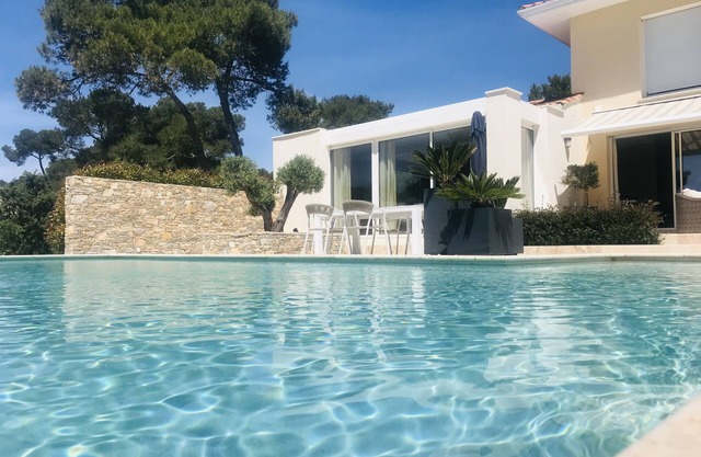 MODERN VILLA, QUIET, ALL COMFORT, PRIVATE POOL