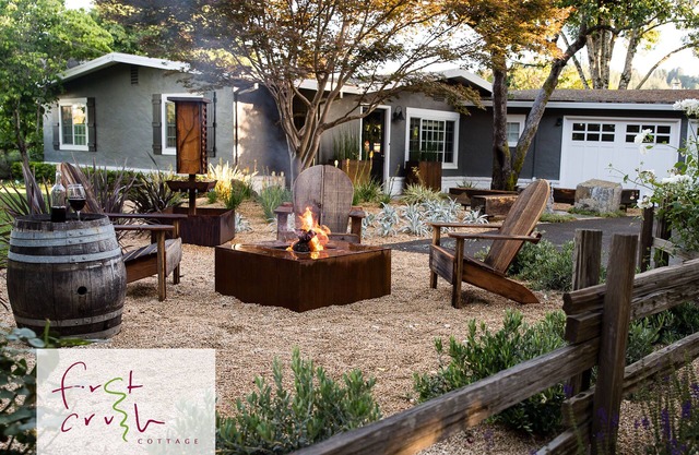Casa moderna del vino del campo en Healdsburg histórico, ubicación del premiere