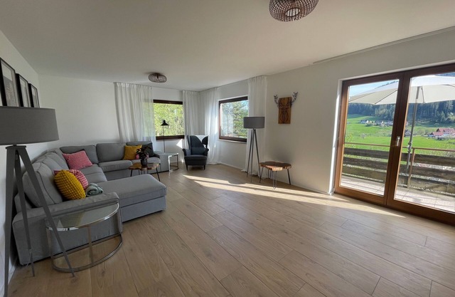 🏡🏡 Newly renovated apartment, ideal for families on the edge of the forest.