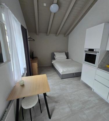 Modernes Studio in Bilten