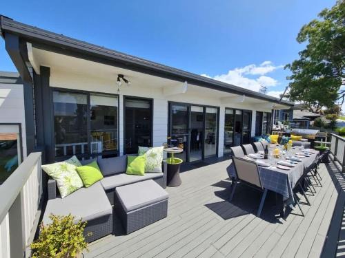 Mollymook Beach Haven - near ocean & golf course