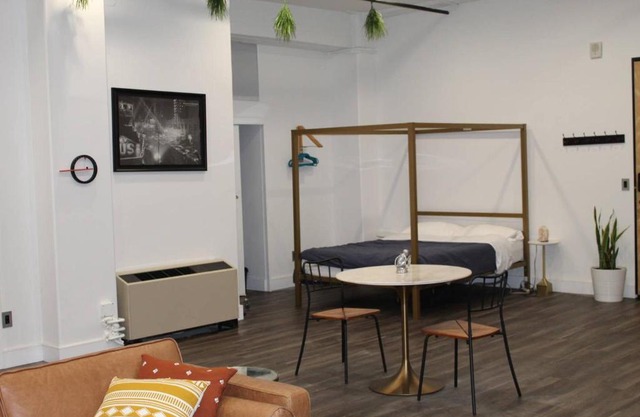 Monkey Loft, Downtown Los Angeles