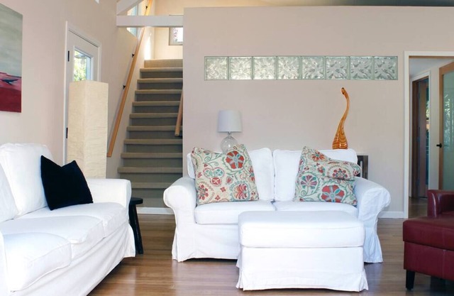 Montecito-Light Filled Sanctuary! 1bd/Loft + Hot Tub