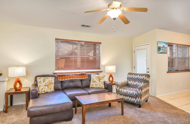 Flagstaff 3BDR Monthly Rental w Central A/C!