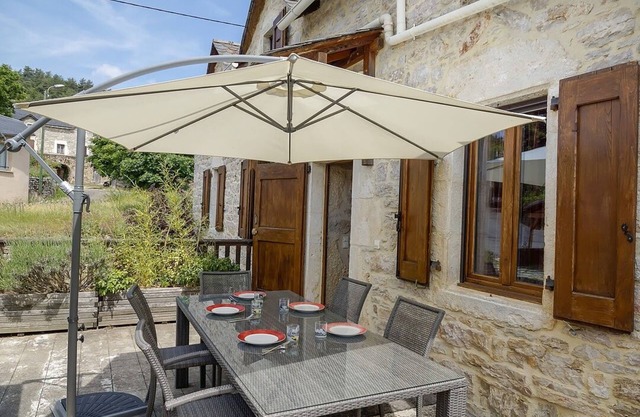 Montignac: Casa / villa / chalet - LA MALENE