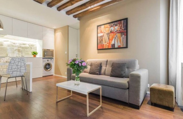 MONTORGUEIL APARTAMENTO CON ENCANTO