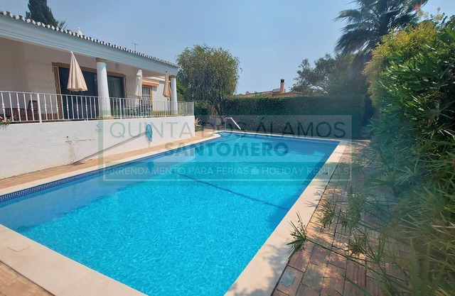 Campainhas- Casa Villa en la zona de Guia