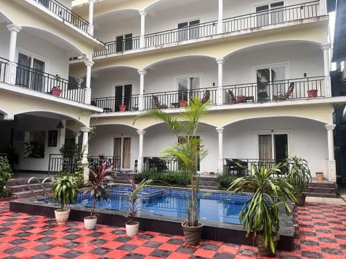 Morjim Sunset Hotel - 400 meter to Morjim Beach
