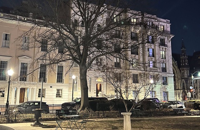 Mount Vernon Apartment Middle