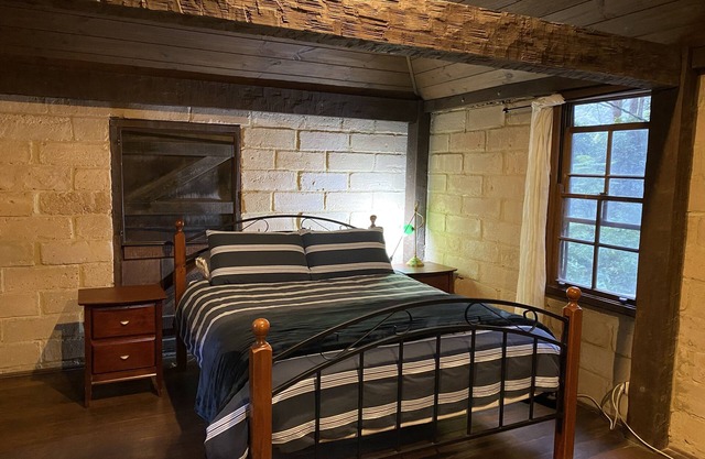 Casa del ladrillo del fango @ Hidden Valley Retreat Cottages