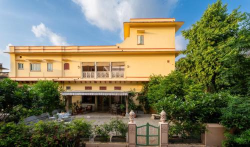 Mukam at Kanak Vilas, Jaipur
