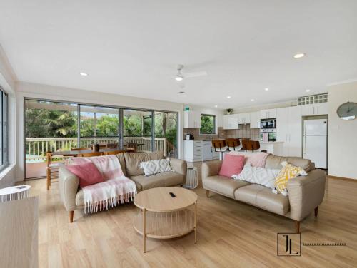 Muwarra Beach House, at Malua Bay