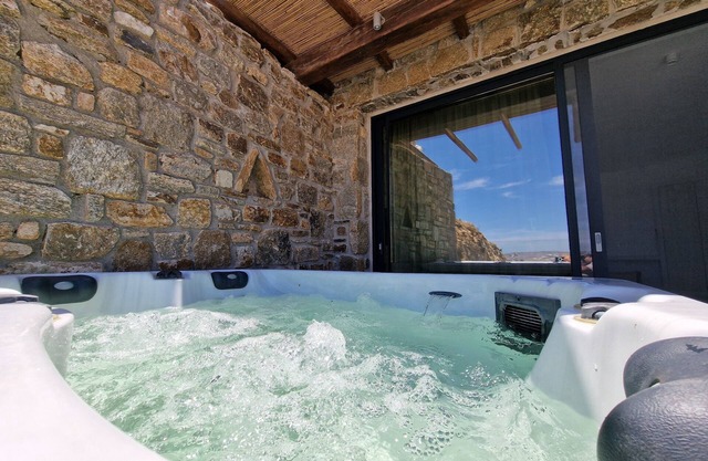 MvibesMykonos homes and studios