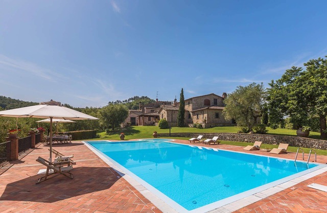 Villa en Monsummano Terme con 4 habitaciones, capacidad 10