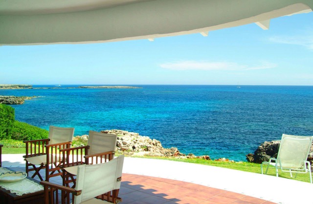 My Rental Homes | Villa Daisy with sea view, garden and pool