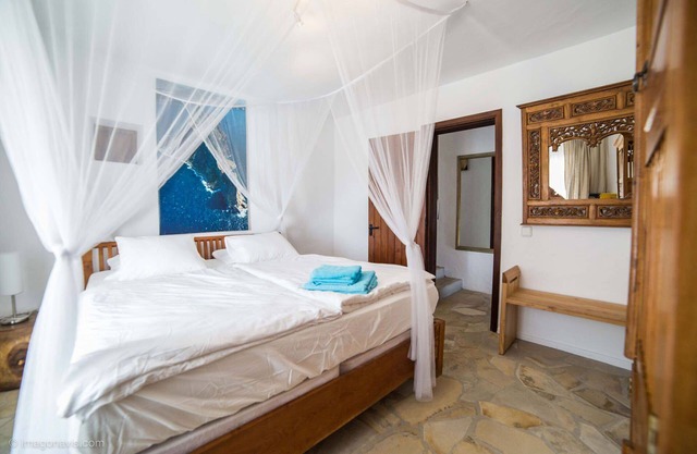 Villa en San Jose De La Atalaya con 5 habitaciones, capacidad 10
