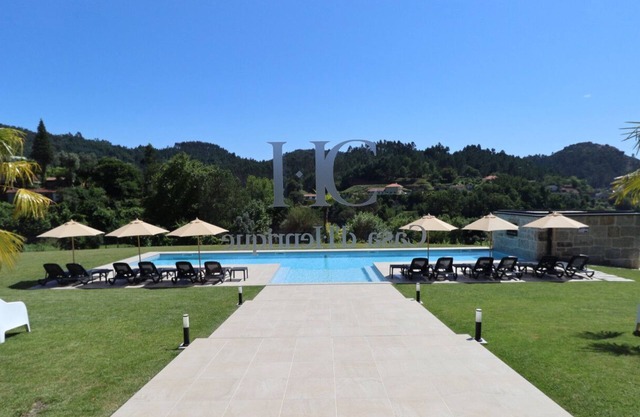 MyStay - Casa d'Henrique | Superior Apartment Pool View
