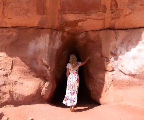 Mystic Cave lodge Camp