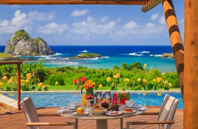 NANNAI Noronha