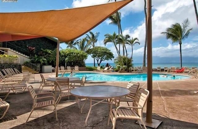 Napili Shores G157 Studio Bedroom Condo by RedAwning