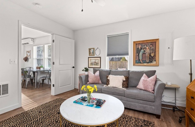 Extended Stay in East Nashville ❤️ Cocina completa, lavadora y secadora, estacionamiento