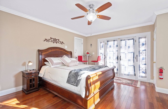 Modern & Comfy Gem near Gaylord - Private Bathroom - Patio & Yard - Free Parking
