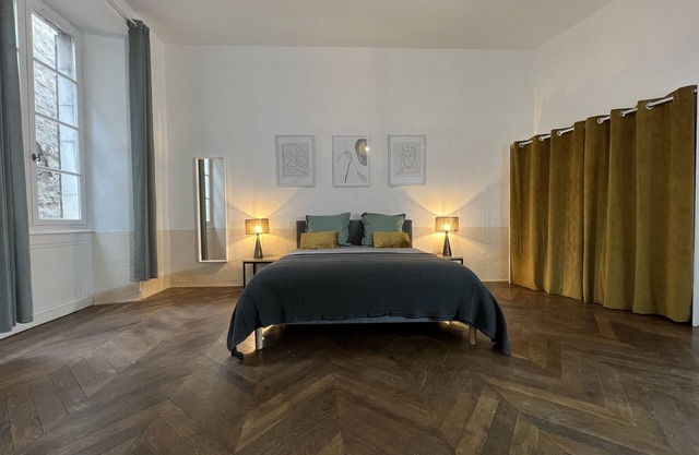 Nature & Medieval, luxury apartment T4 140m² between friends and family