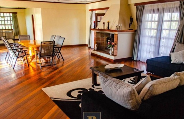 Ndege House