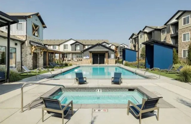Near Sundance, Comfy Beds, Pool/Hot Tub, Gym, Wi-fi