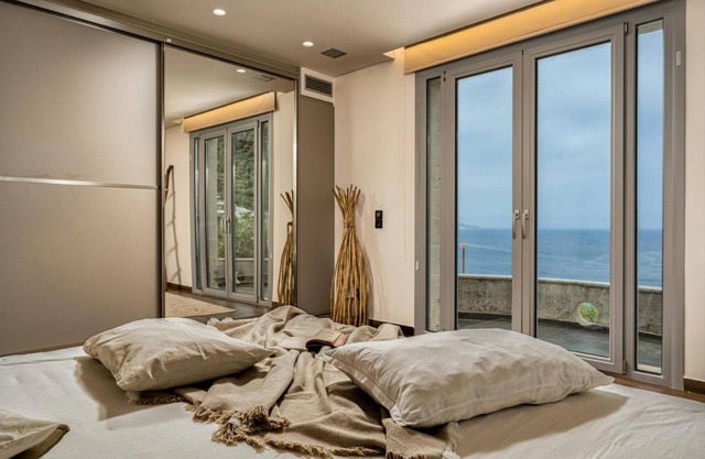 Nefeli Luxury Residence