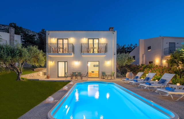 Villas Nefeli - Green House