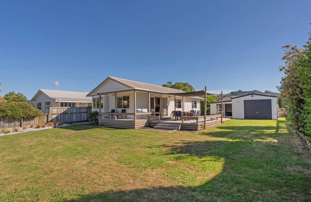 Nido junto a la playa - Cooks Beach Holiday Home