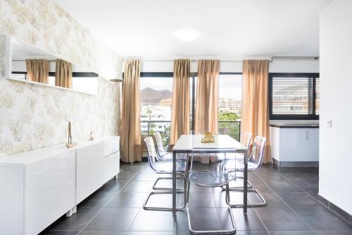 New apartment center Los Cristianos