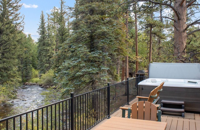 NEW! Aspen Brook Serenity By Estes Park Homes
