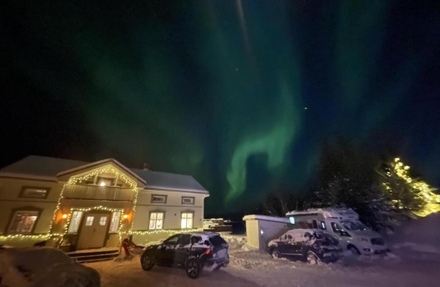 New Aurora Hotspot - Studio Nordspissen