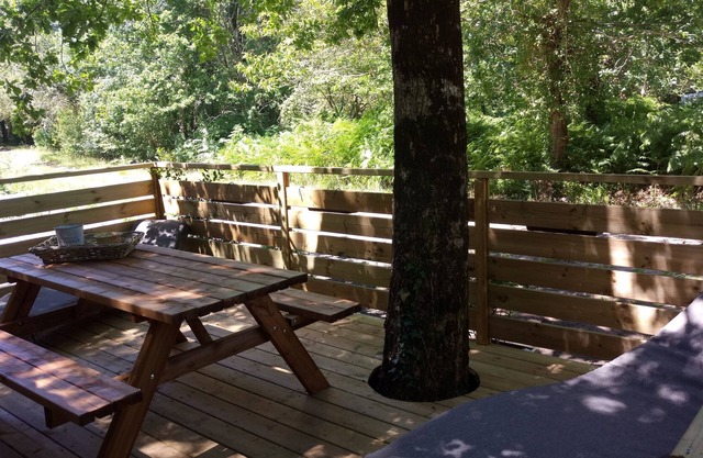 Nuevo chalet lleno de naturaleza, 2 confortables habitaciones a 300 m del lago Biscarrosse
