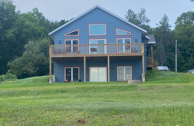 New Construction! Gorgeous full home with large deck overlooking North Twin Lake