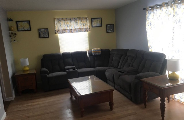 Nuevo- Downtown Condo-Canalside / Riverworks / Bills / Sabres