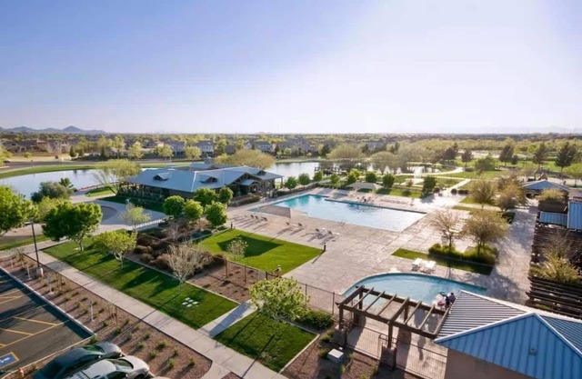 *NEW* Gorgeous Oasis Retreat Pools Golf Pickleball