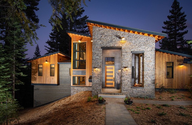 Casa moderna a estrenar con vista espectacular en 5 acres privados