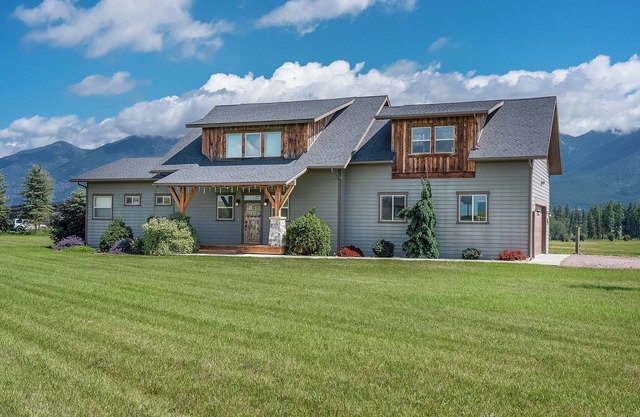 New! Private Hot Tub, Stunning Views, Family-Friendly Home