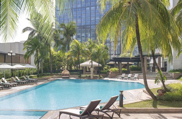 New World Makati Hotel, Manila