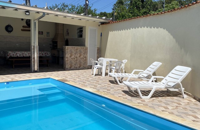 Casa a 200 metros de la playa de maranduba