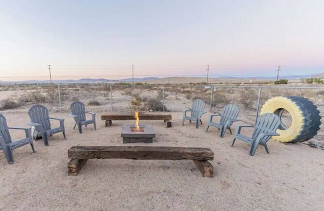 NEW! Young Cactus Villa @ Joshua Tree - Pool, Hot Tub, Fire Pit & Outdoor Shower