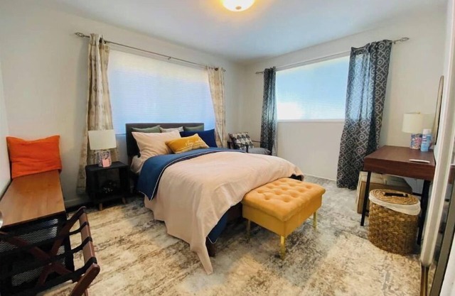 ((::Newly Cozy 4 Beds and 2 baths Unit for you::))