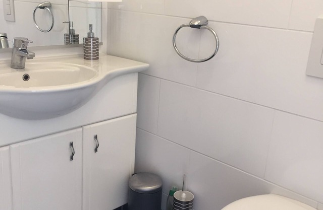 Apartamento de nuevo diseño en un entorno tranquilo: distancias cortas a la WCCB