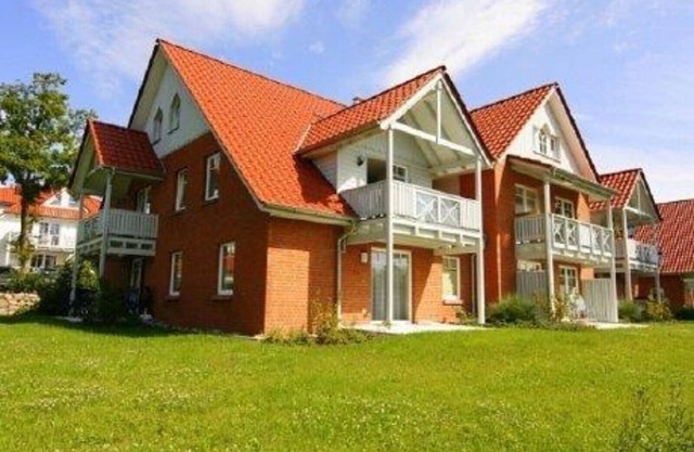 Apartamento recién amueblado con una gran terraza.